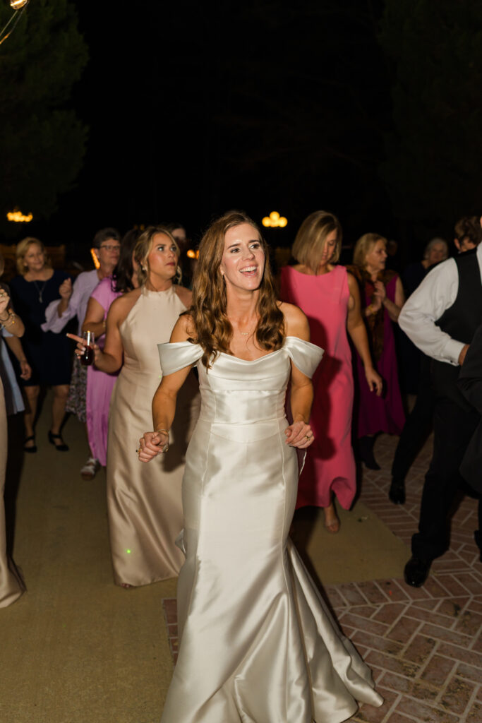 bride dancing at lay lake venue